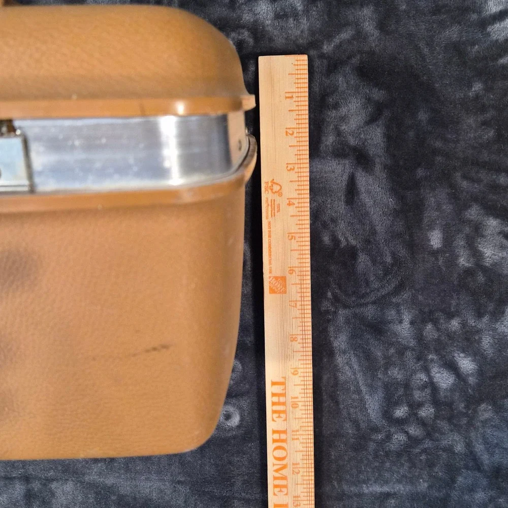 VTG JCPenney Aspen Samsonite Train Case Tan Hard Shell Vanity Makeup Box Mirror